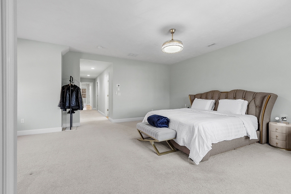 27 Spring Road Westborough, MA 01581 - Photo 31 of 41