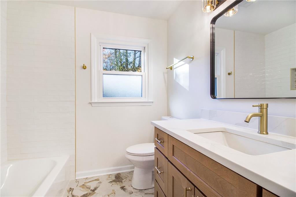 1208 Dunbrooke Lane Atlanta, GA 30338 - Photo 20 of 34