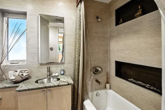 $797,000 | 1625 Northeast 20th Avenue, Fort Lauderdale, FL 33304