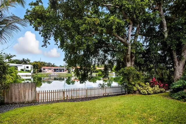 $797,000 | 1625 Northeast 20th Avenue, Fort Lauderdale, FL 33304