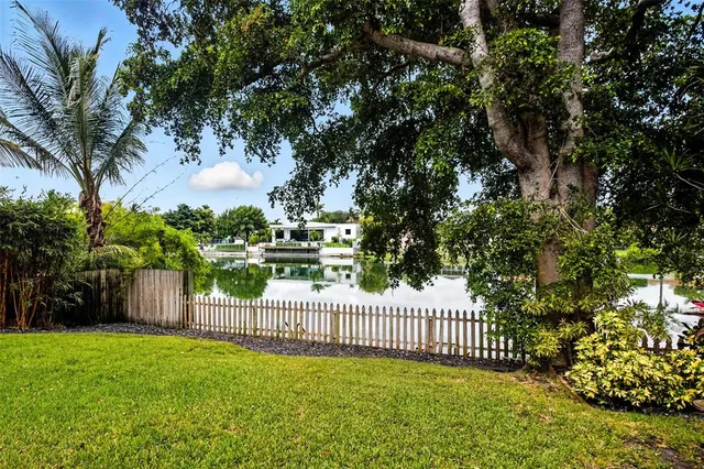 $797,000 | 1625 Northeast 20th Avenue, Fort Lauderdale, FL 33304