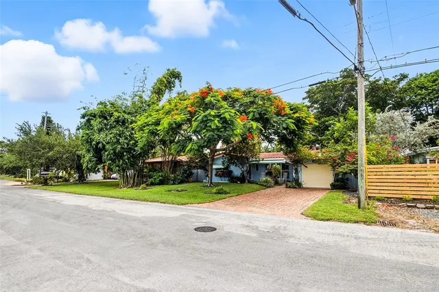 $797,000 | 1625 Northeast 20th Avenue, Fort Lauderdale, FL 33304