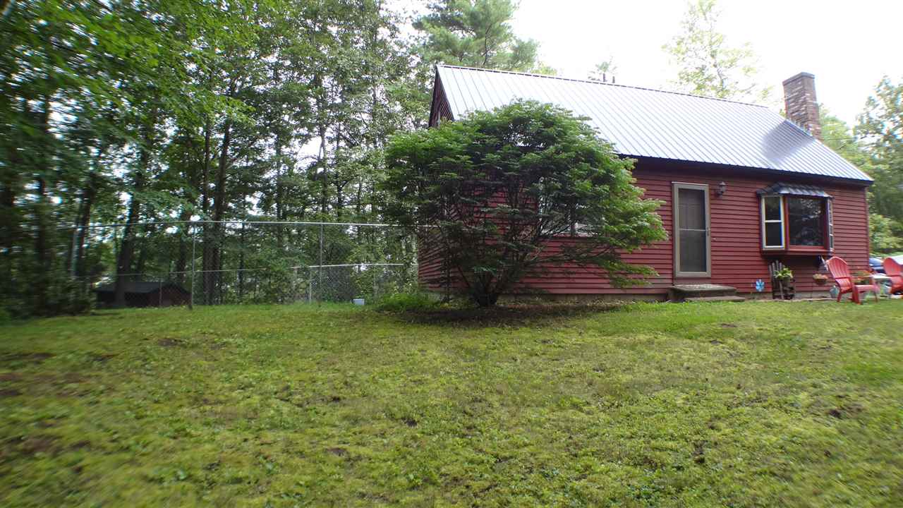 48 Heights Road Concord, NH 03301 - Photo 3 of 35