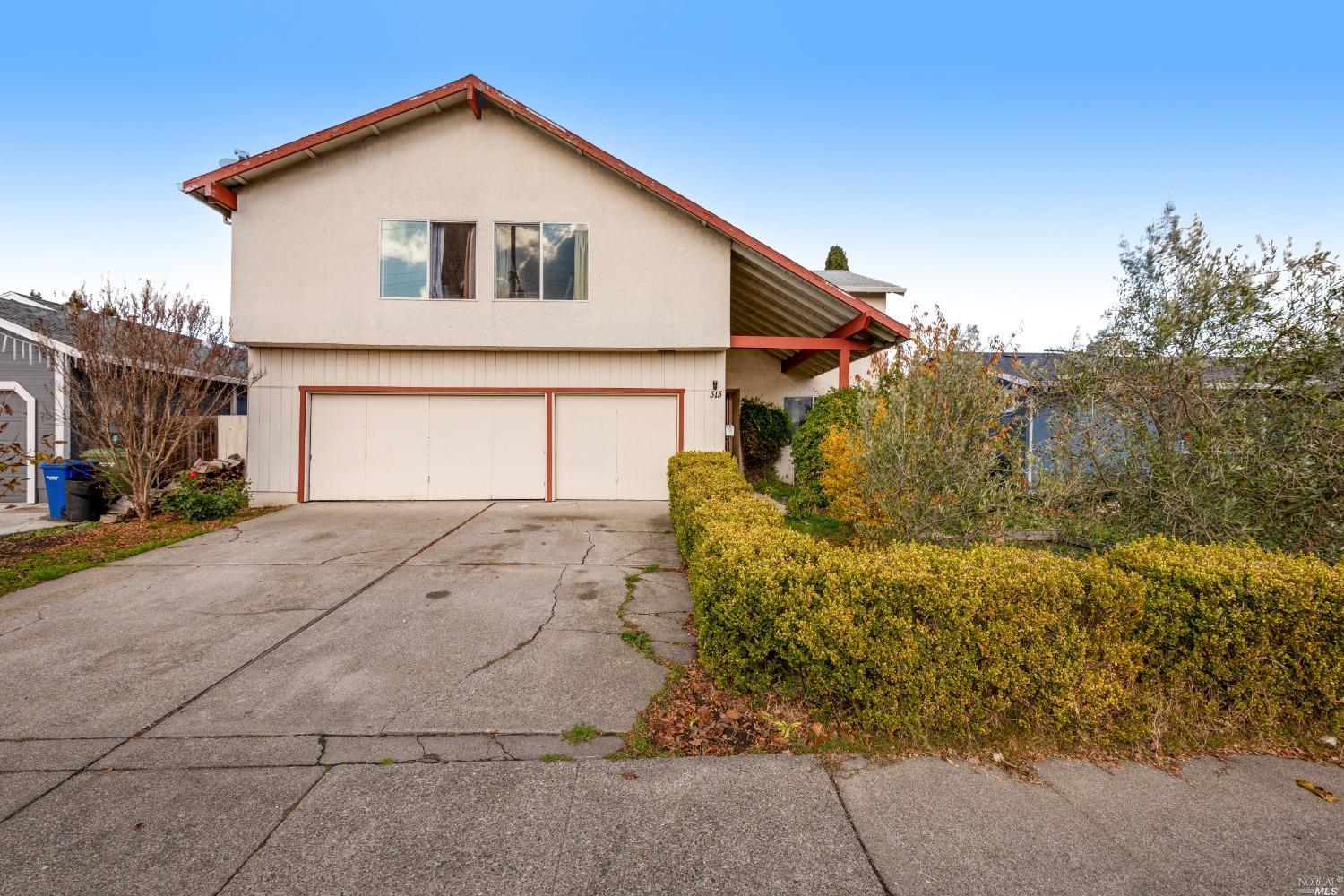 313 Ely Boulevard South, Petaluma, CA 94954 Compass