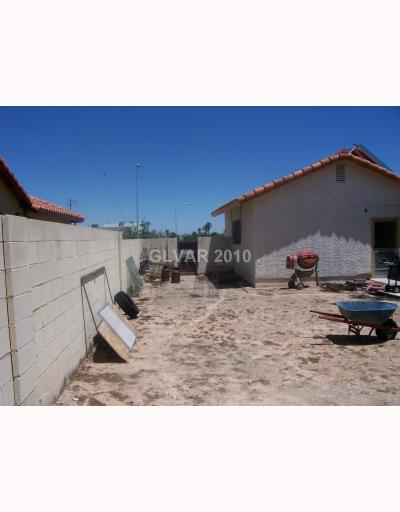 104 South Roland Wiley Road Las Vegas, NV 89145 - Photo 11 of 11 Exterior Back.
