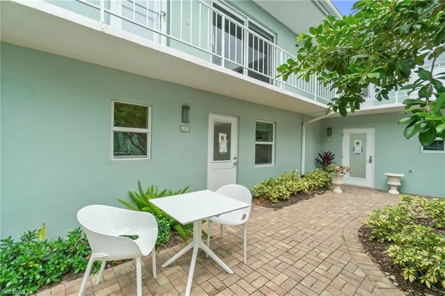 $599,000 | 603 12th Avenue South, Naples, FL 34102