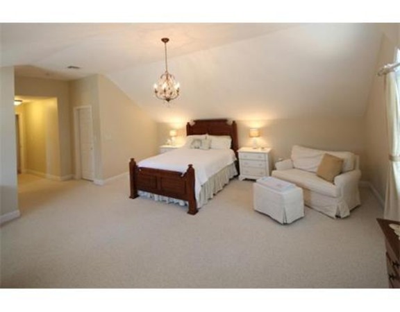 174 Wapping Road Kingston, MA 02364 - Photo 7 of 17 Gallery Image 7