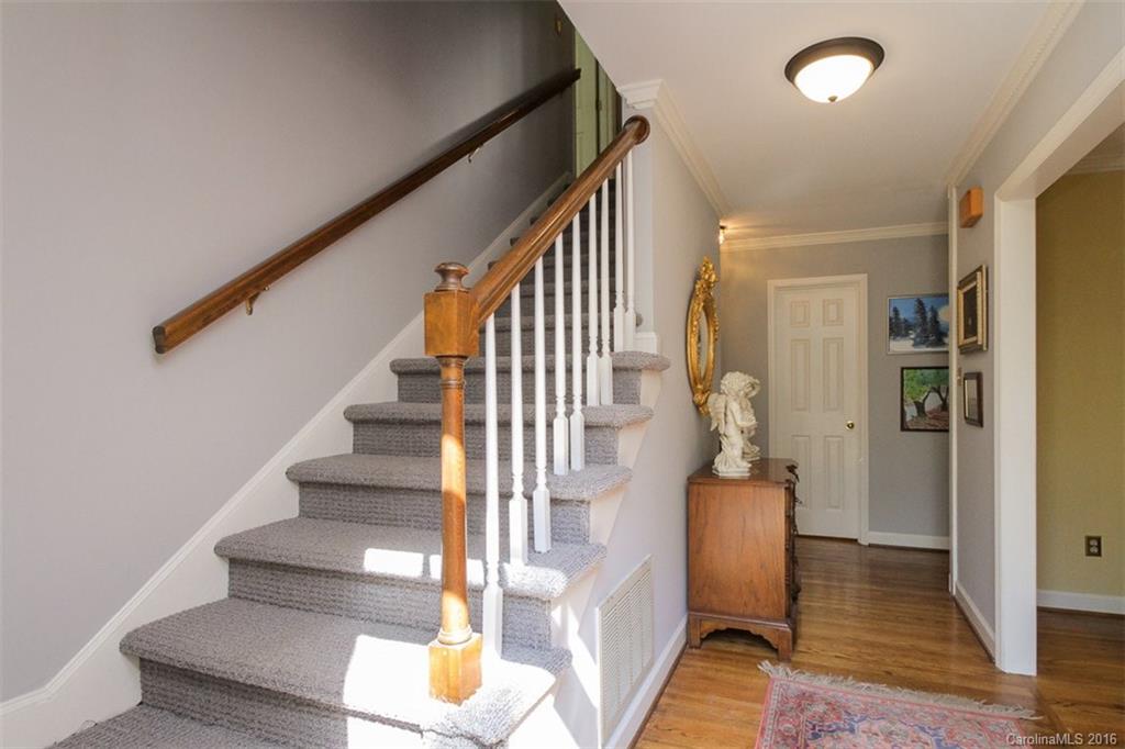 7200 Hopeton Road, Unit 2 Charlotte, NC 28210 - Photo 2 of 23 Gallery Image 2
