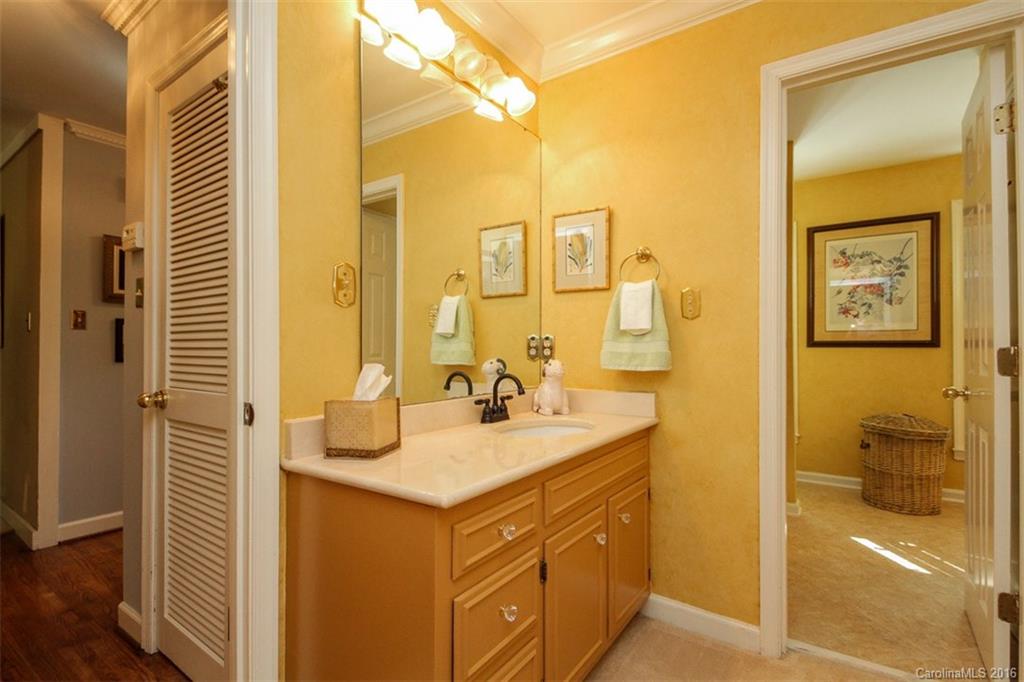7200 Hopeton Road, Unit 2 Charlotte, NC 28210 - Photo 11 of 23 Gallery Image 11