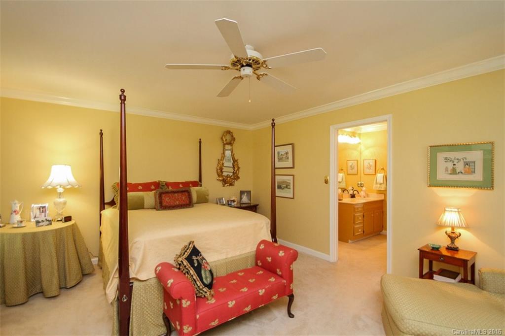 7200 Hopeton Road, Unit 2 Charlotte, NC 28210 - Photo 10 of 23 Gallery Image 10