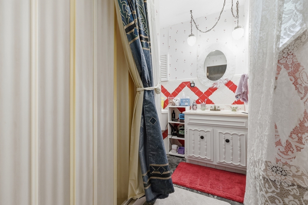 1303 Calkins Road Palmer, MA 01069 - Photo 18 of 34