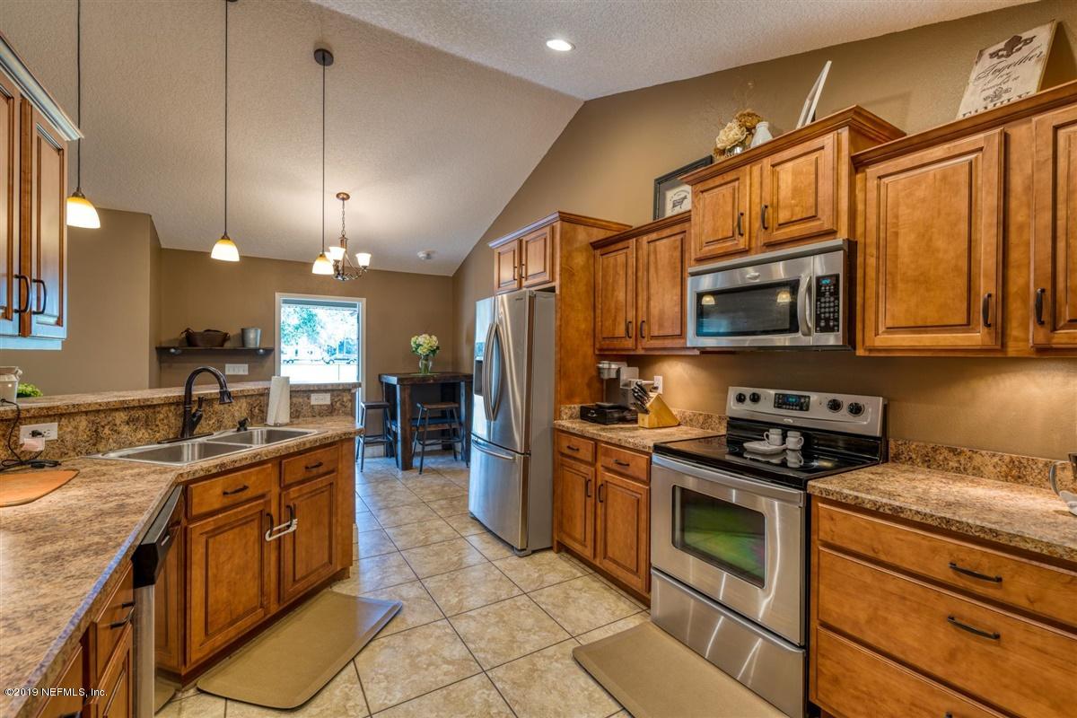 520 Hoover Road Interlachen, FL 32148 - Photo 9 of 66 09-JWL_9446_21