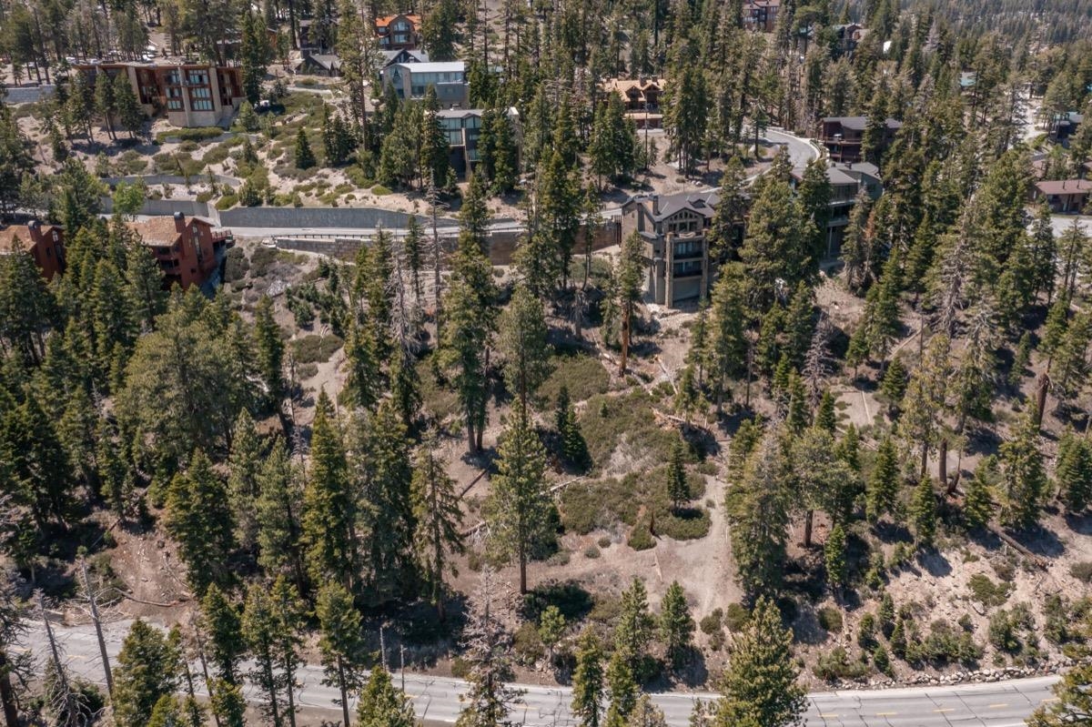 33 Bridges Lane Mammoth Lakes, CA 93546 - Photo 24 of 28