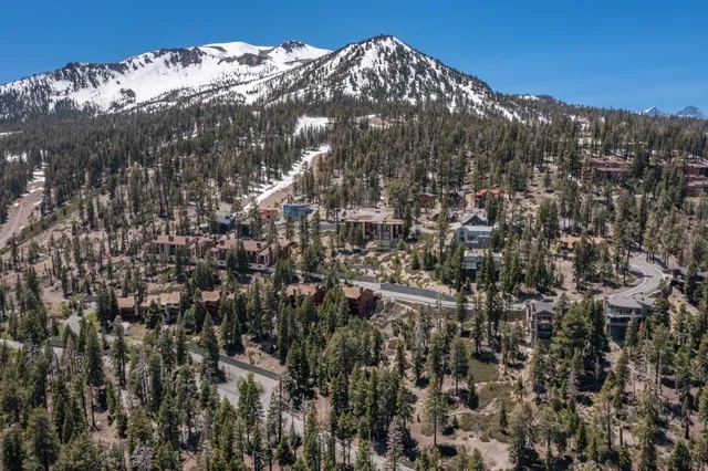 $499,000 | 33 Bridges Lane, Unit 16, Mammoth Lakes, CA 93546