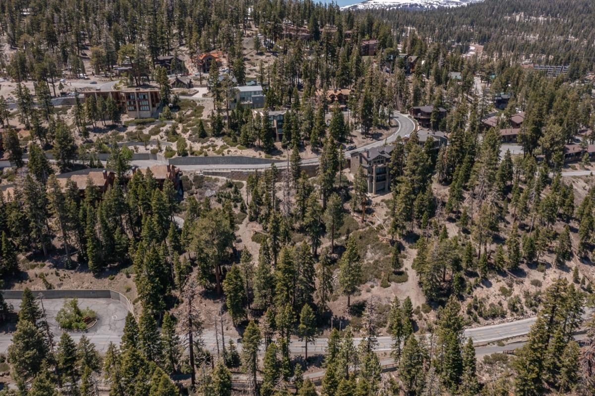 33 Bridges Lane Mammoth Lakes, CA 93546 - Photo 9 of 28