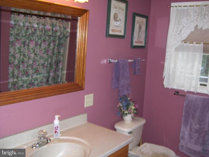 680 Orrtanna Road Orrtanna, PA 17353 - Photo 11 of 20 Bath #1