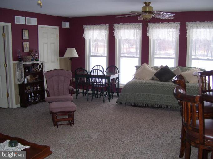 680 Orrtanna Road Orrtanna, PA 17353 - Photo 7 of 20 Family Room
