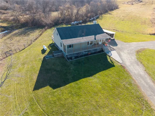 $194,900 | 902 Brown School Road, Woodhull, NY 14898