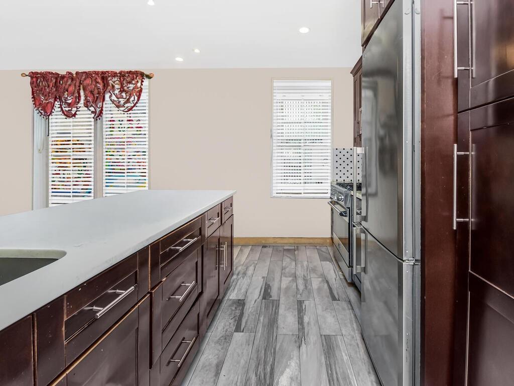 6535 Broadway, Unit 2CD Bronx, NY 10471 - Photo 9 of 12