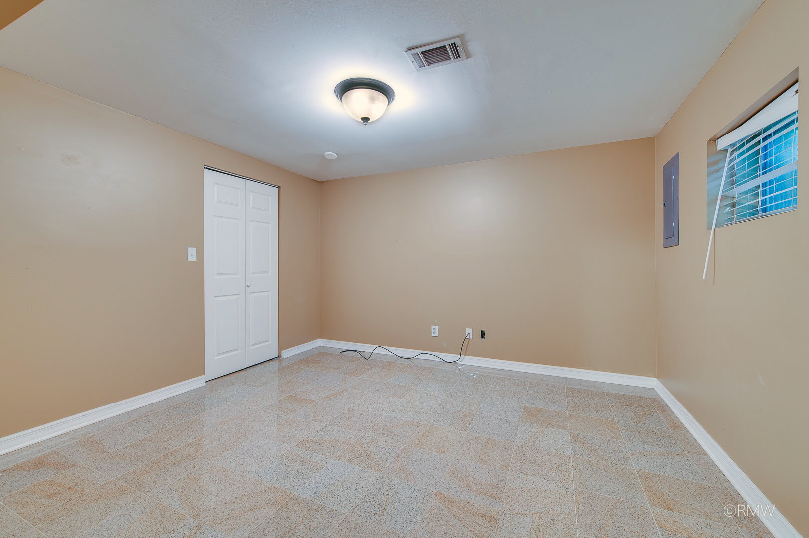 1233 Hickory Trail Addison, IL 60101 - Photo 30 of 36