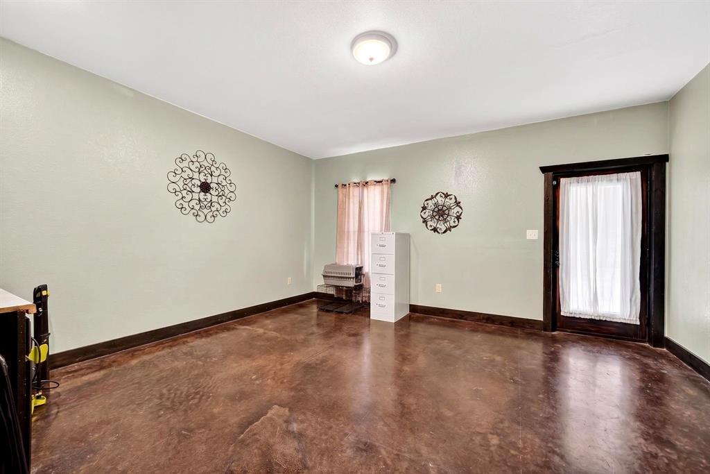 11110 Old Stoney Road Ponder, TX 76259 - Photo 25 of 39
