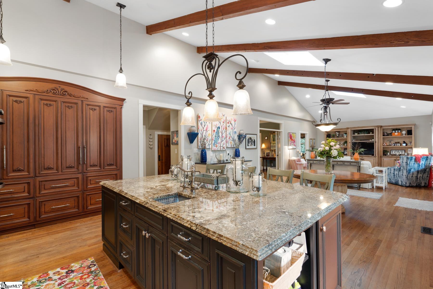 216 Riverside Drive Greenville, SC 29605 - Photo 16 of 36 Gallery Image 16