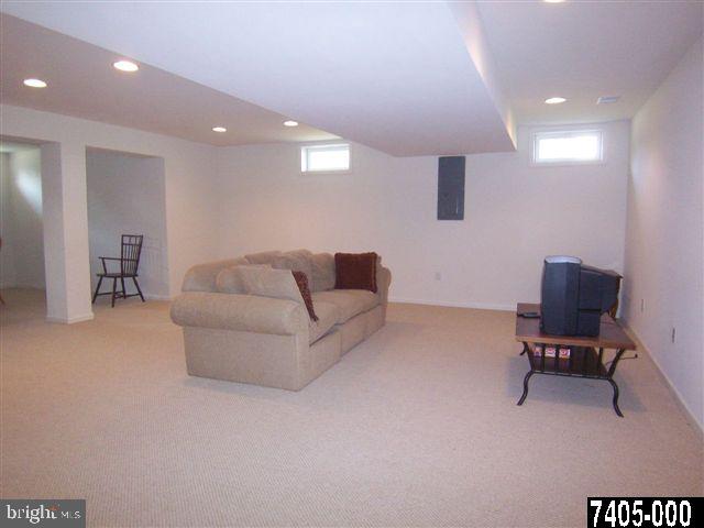 513 Wynwood Road York, PA 17402 - Photo 16 of 25 Gallery Image 16