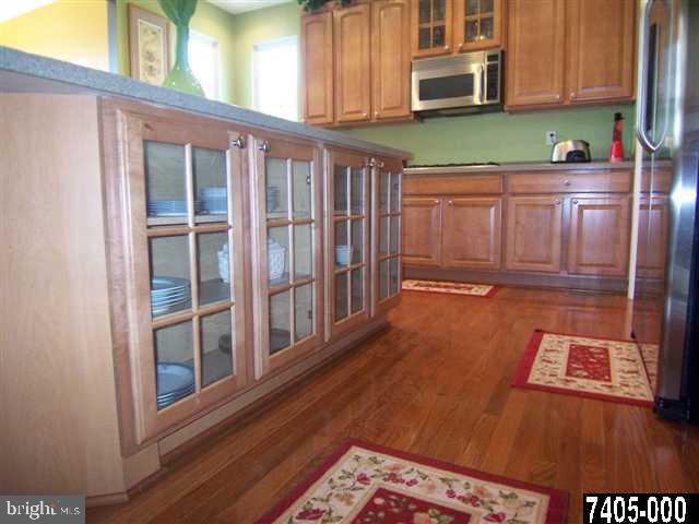 513 Wynwood Road York, PA 17402 - Photo 10 of 25 Gallery Image 10