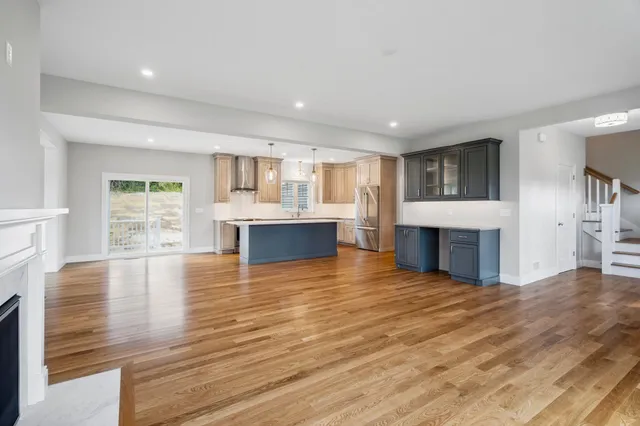 $1,280,000 | 2 Washburn Farm Lane, Unit 1, Kittery, ME 03905