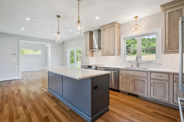 $1,280,000 | 2 Washburn Farm Lane, Unit 1, Kittery, ME 03905