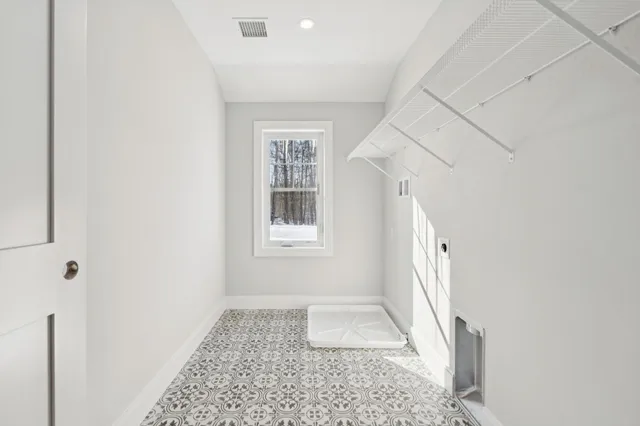 $1,280,000 | 2 Washburn Farm Lane, Unit 1, Kittery, ME 03905