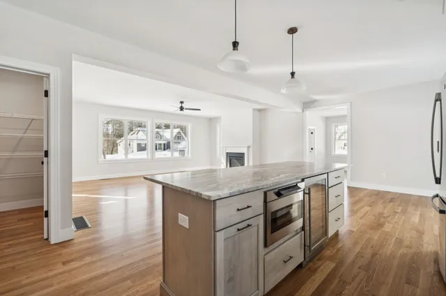 $1,280,000 | 2 Washburn Farm Lane, Unit 1, Kittery, ME 03905