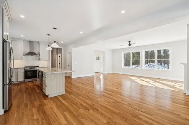 $1,280,000 | 2 Washburn Farm Lane, Unit 1, Kittery, ME 03905