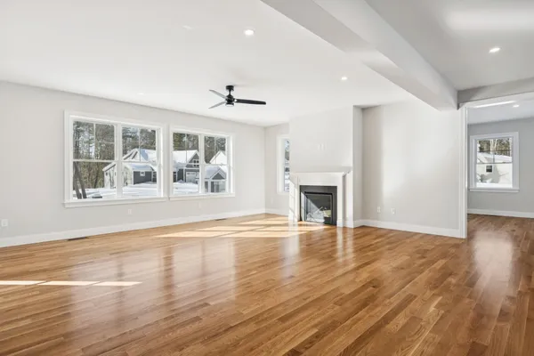 $1,280,000 | 2 Washburn Farm Lane, Unit 1, Kittery, ME 03905