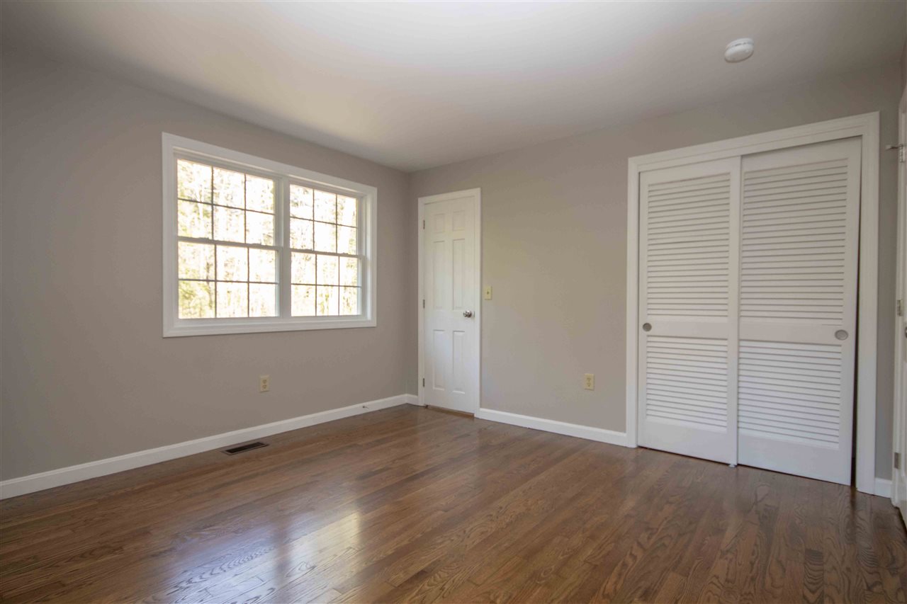 113 Bedford Road Merrimack, NH 03054 - Photo 14 of 32