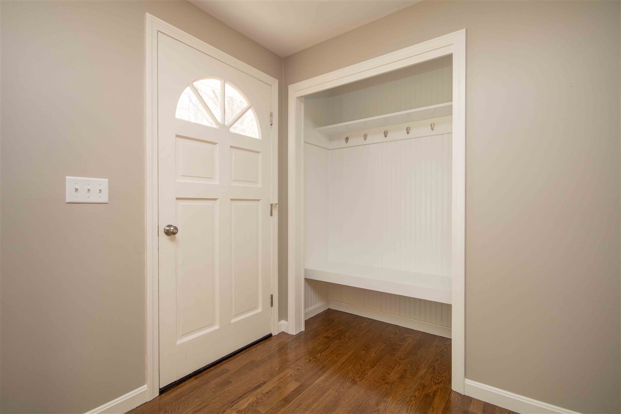 113 Bedford Road Merrimack, NH 03054 - Photo 21 of 32