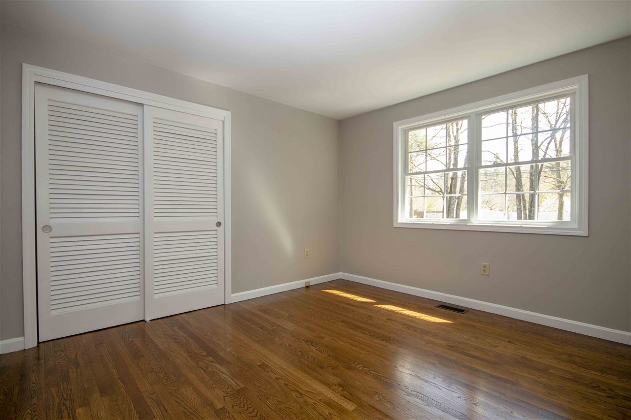 113 Bedford Road Merrimack, NH 03054 - Photo 23 of 32
