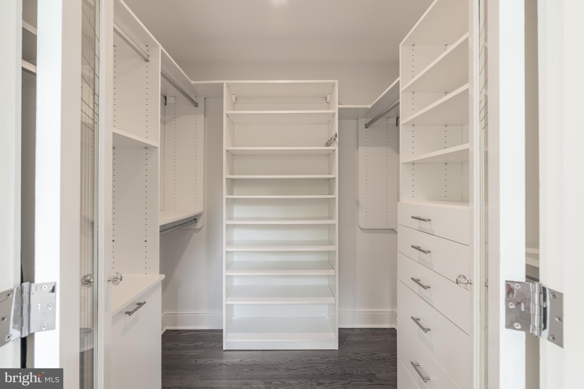 2810 R Street Northwest Washington, DC 20007 - Photo 18 of 32