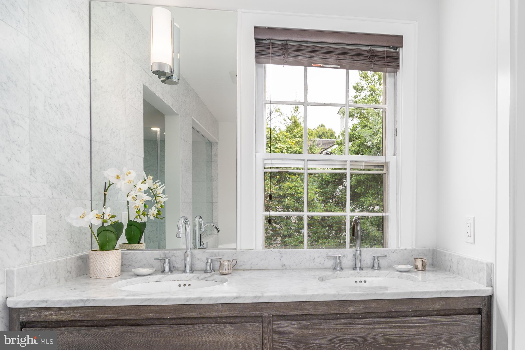 2810 R Street Northwest Washington, DC 20007 - Photo 19 of 32