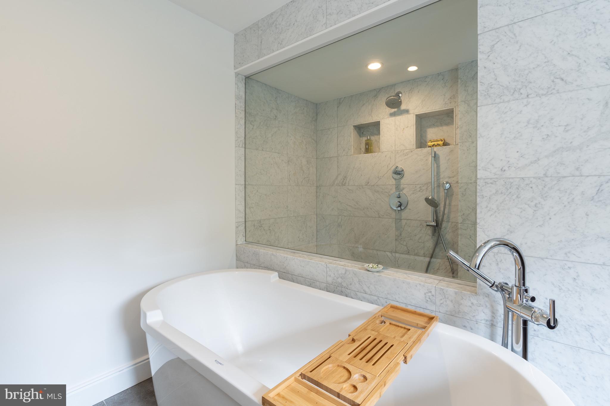 2810 R Street Northwest Washington, DC 20007 - Photo 20 of 32