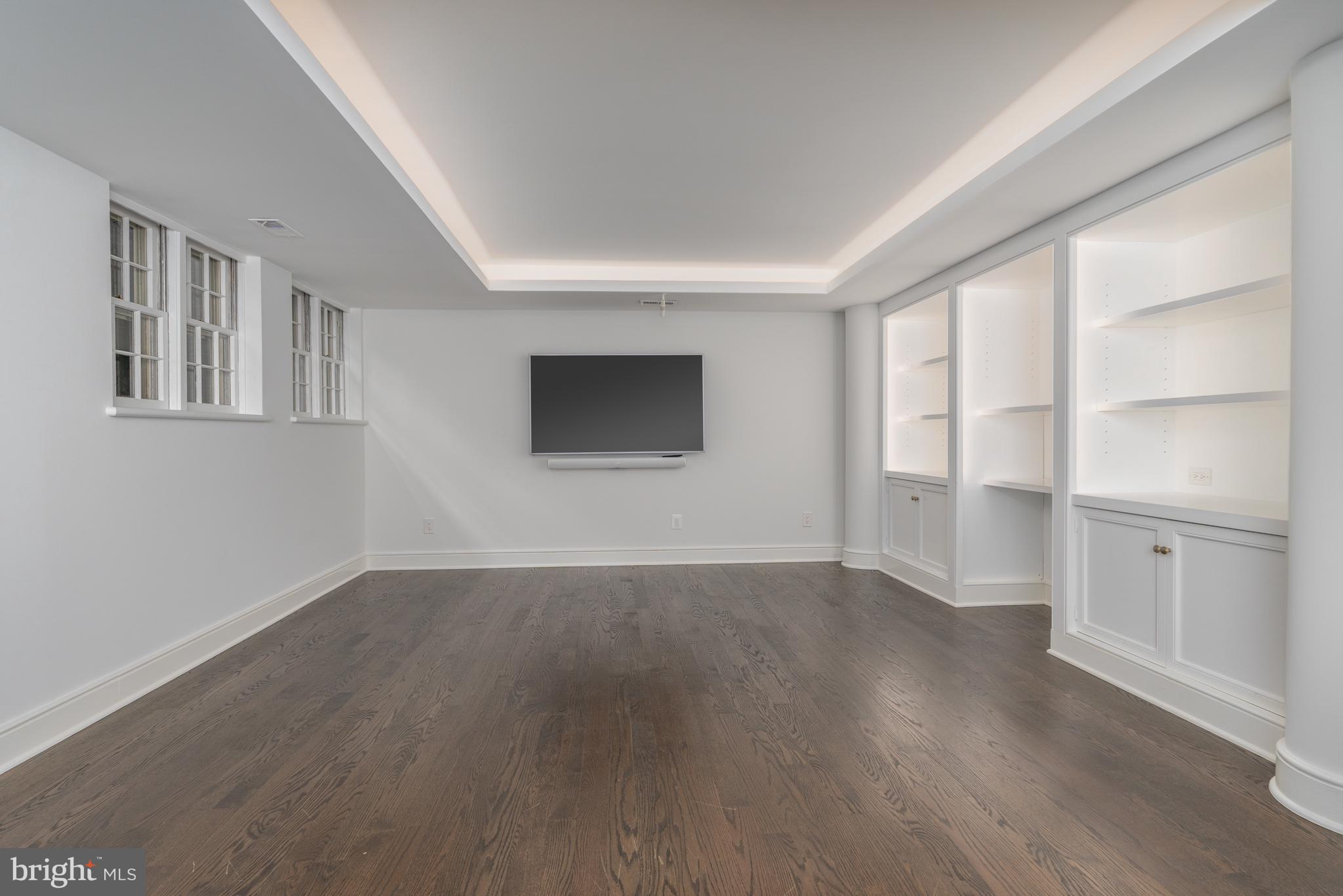 2810 R Street Northwest Washington, DC 20007 - Photo 29 of 32