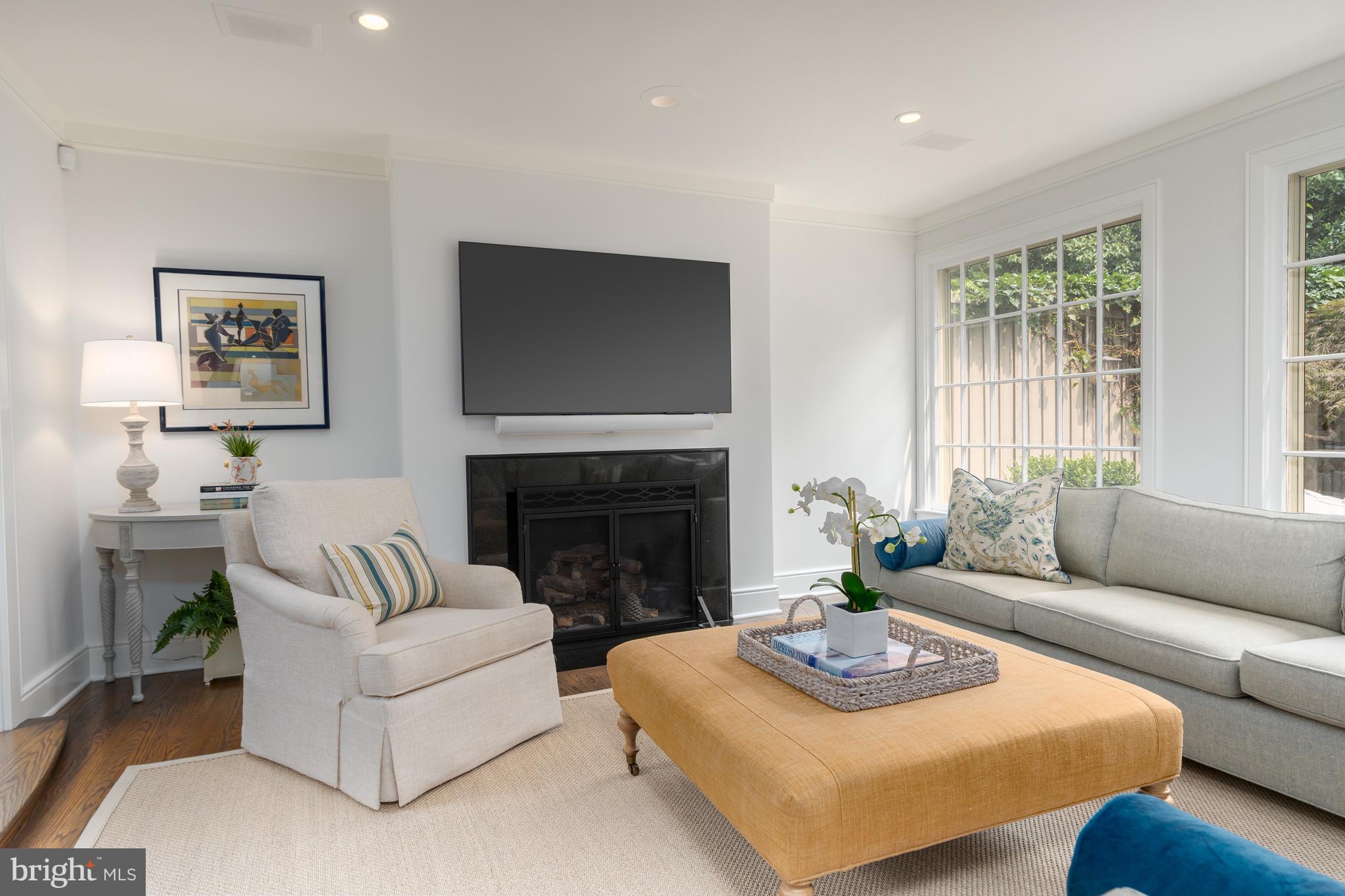 2810 R Street Northwest Washington, DC 20007 - Photo 6 of 32