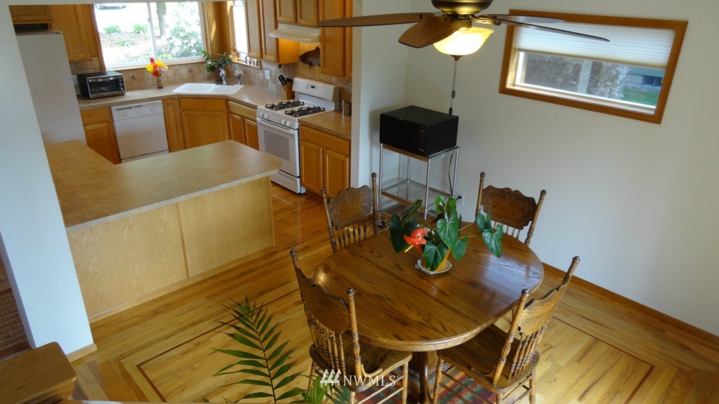 3927 Lakemont Road Bellingham, WA 98226 - Photo 14 of 23
