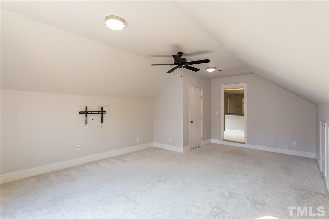 1421 Bascomb Drive Raleigh, NC 27614 - Photo 18 of 30 Gallery Image 18