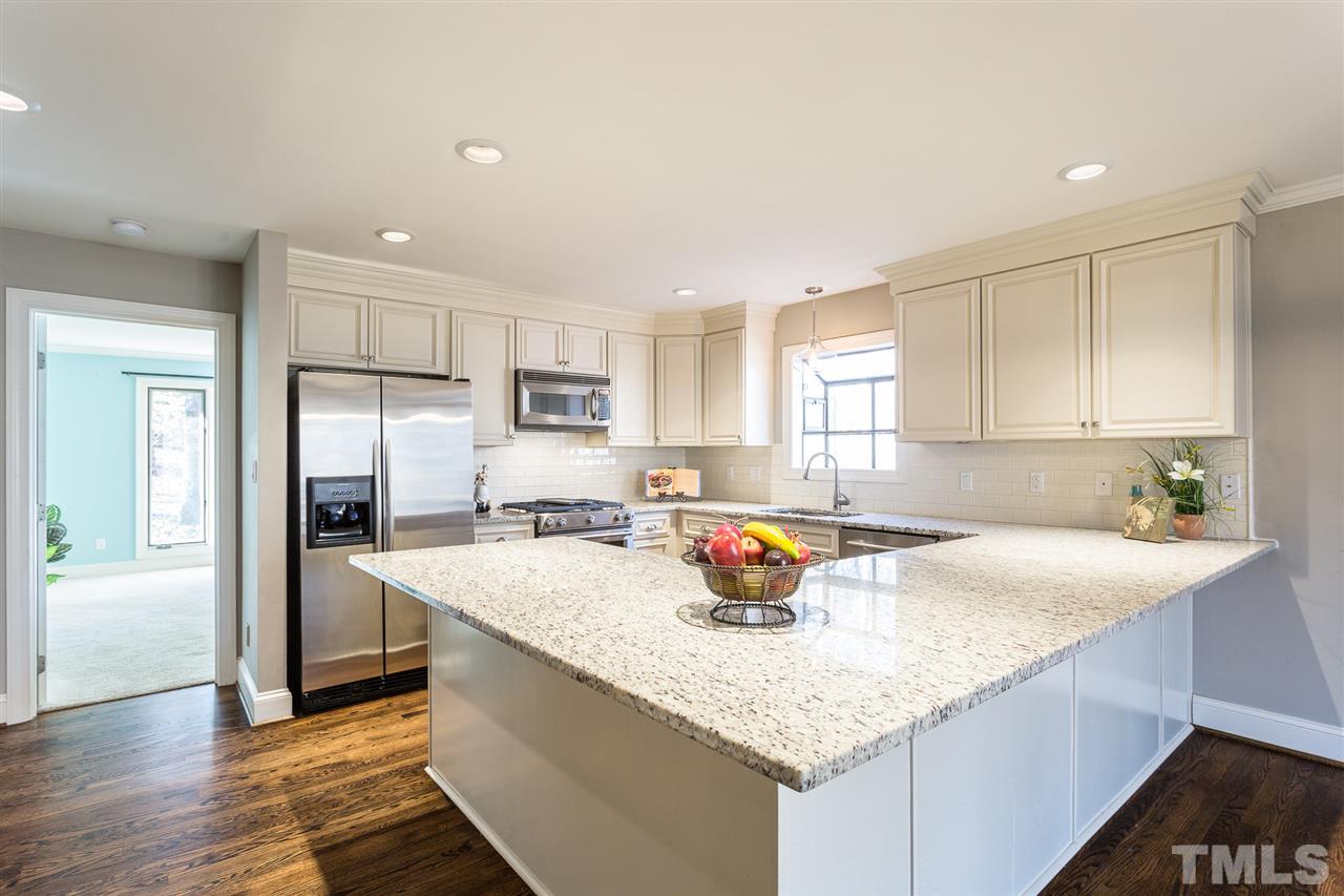1421 Bascomb Drive Raleigh, NC 27614 - Photo 9 of 30 Gallery Image 9