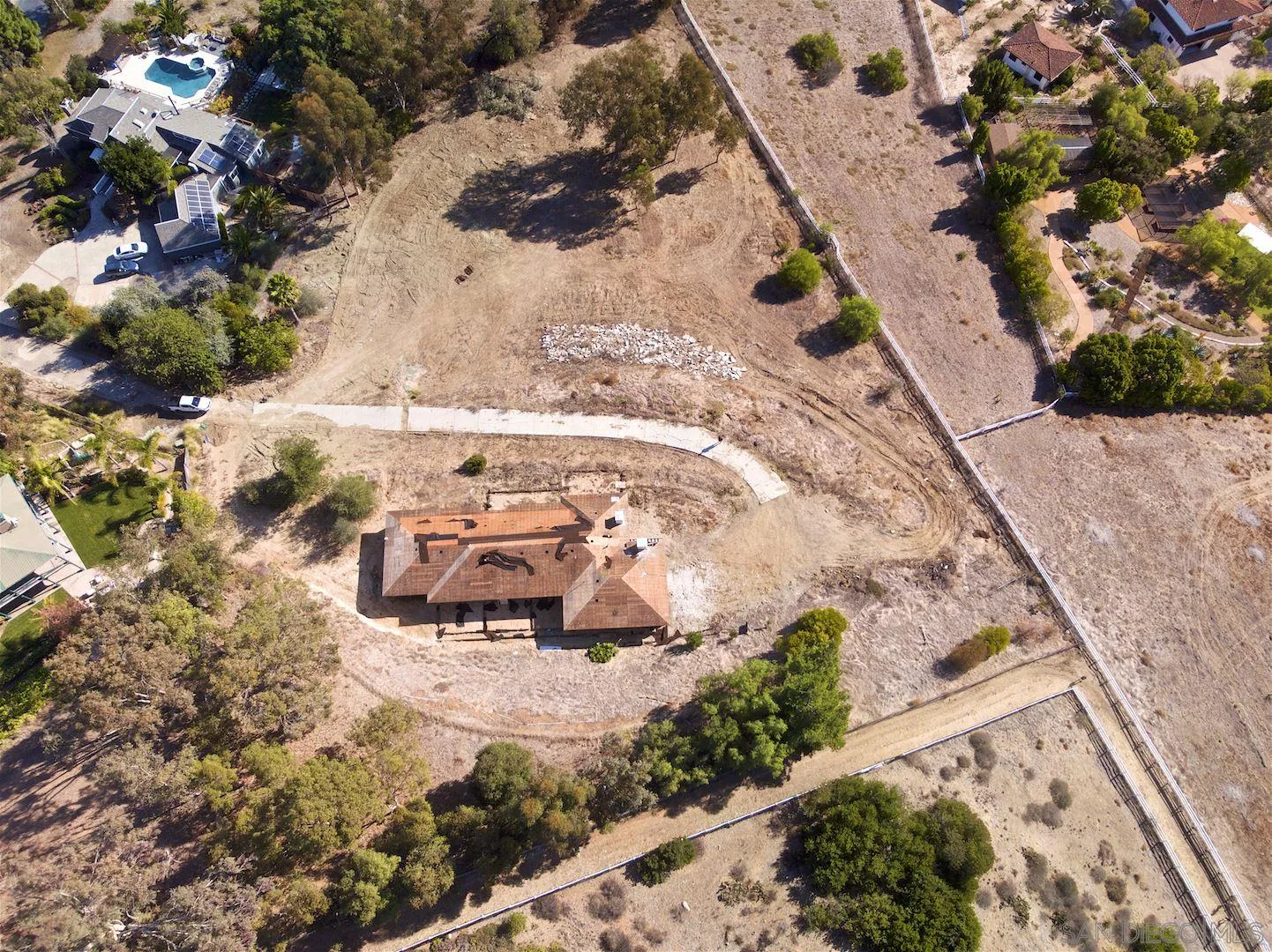 3572 Copper Crest Road Encinitas, CA 92024 - Photo 4 of 16 a view of a backyard of the house