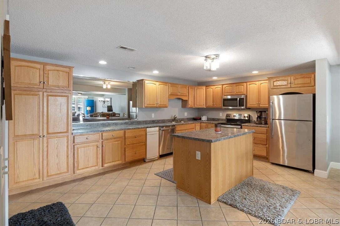 783 Winn Road, Unit 5B Osage Beach, MO 65065 - Photo 4 of 31
