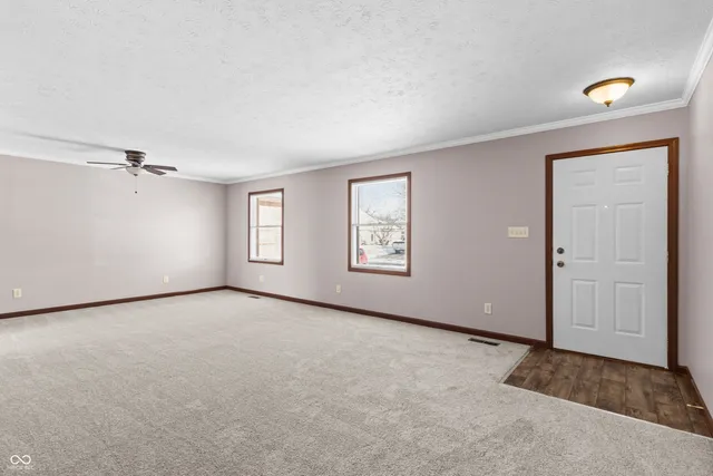 $235,000 | 1314 Holiday Lane East, Brownsburg, IN 46112