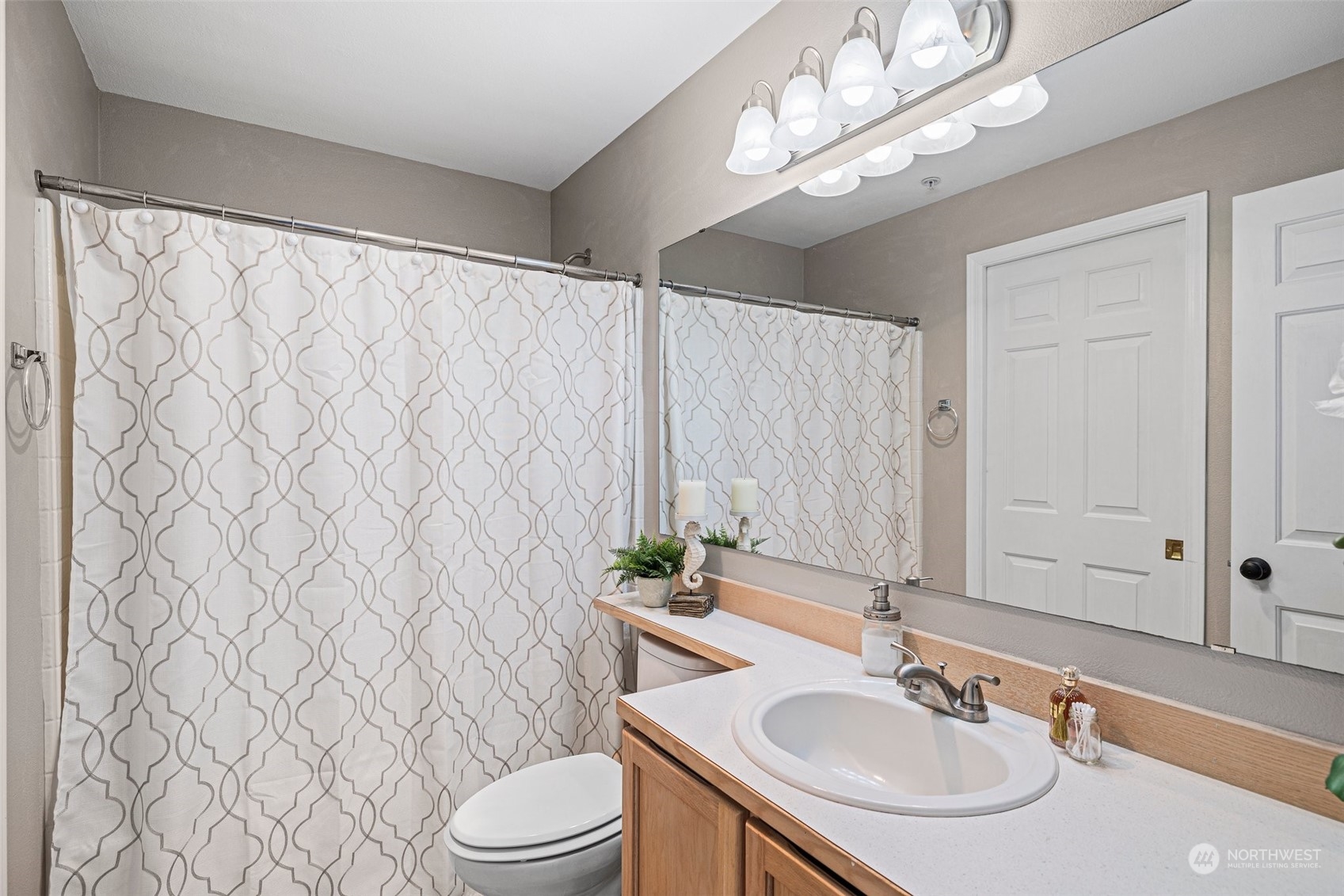 18930 Bothell Everett Highway, Unit D202 Bothell, WA 98012 - Photo 18 of 35 Gallery Image 18