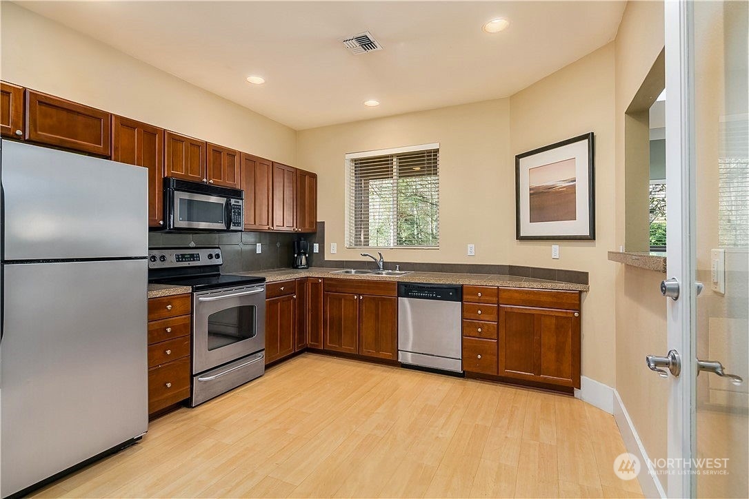 18930 Bothell Everett Highway, Unit D202 Bothell, WA 98012 - Photo 31 of 35 Gallery Image 31